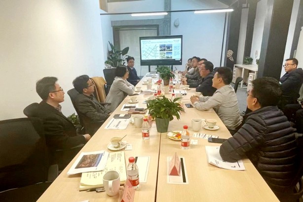 海恒集团赴龙湖地产考察交流 - 改.jpg