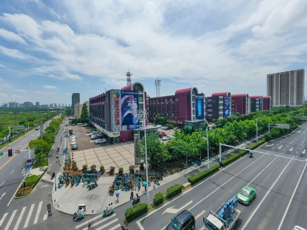 莲花电商产业园 (1)_副本.jpg