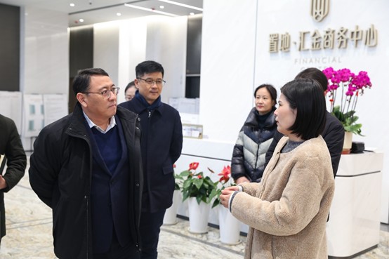 李茂茂率队赴置地&middot;汇金中心项目考察交流-小图.png
