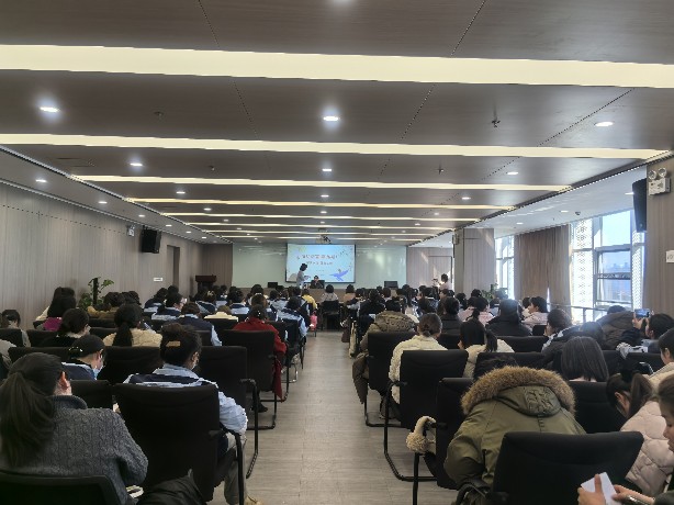 关爱女性健康 传递教育力量&mdash;&mdash;海恒教育公司举办营养健康专题讲座.jpg